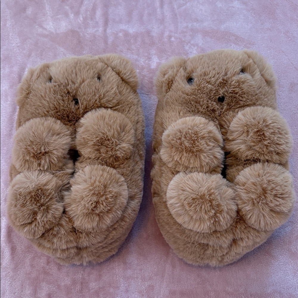 Skims teddy bear slippers